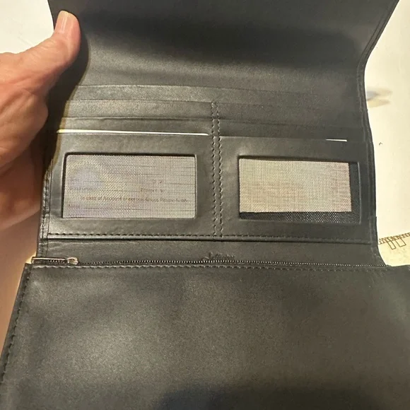 Jafferjees Black Leather Wallet 8” x 4” Dust Cover New In Box - Picture 4 of 7